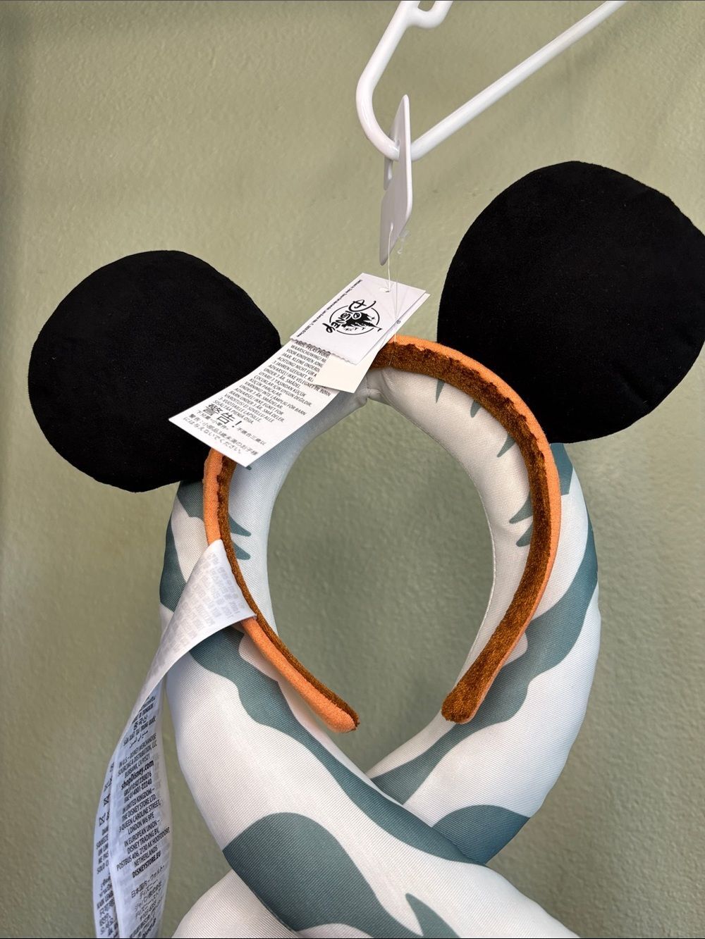 NWT Disney Star Wars Ahsoka Tano Ear Headband - Clone Wars Collection - Picture 5 of 6